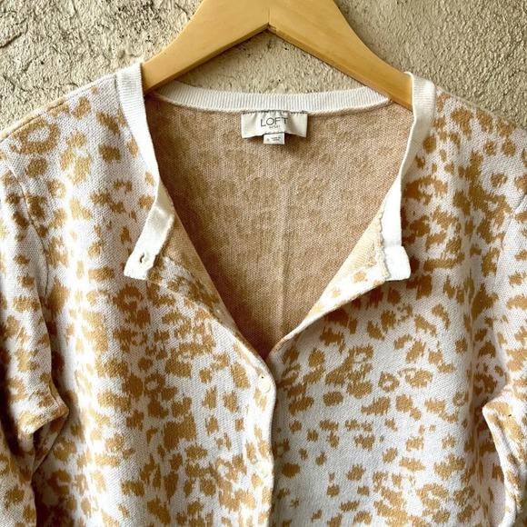 Loft Cheetah Print Tan Cardigan Sweater Small - Picture 2 of 6